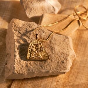 NWOT Awe Inspired Goddess Ix Chel Sterling Silver Pendant